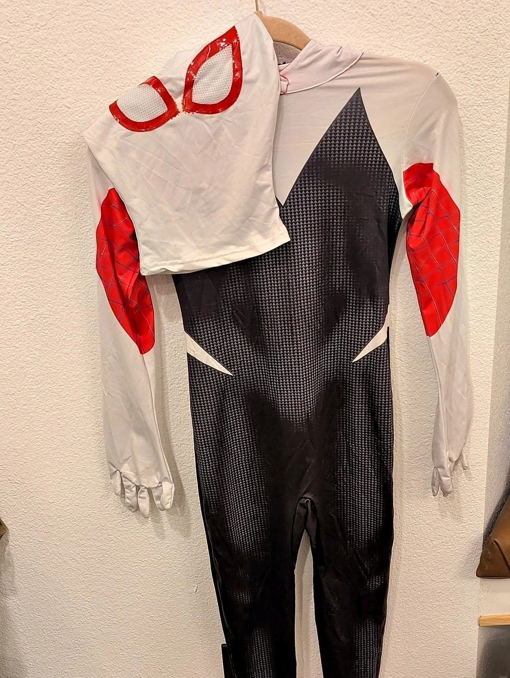 Spider Gwen Into The Spiderverse Costume